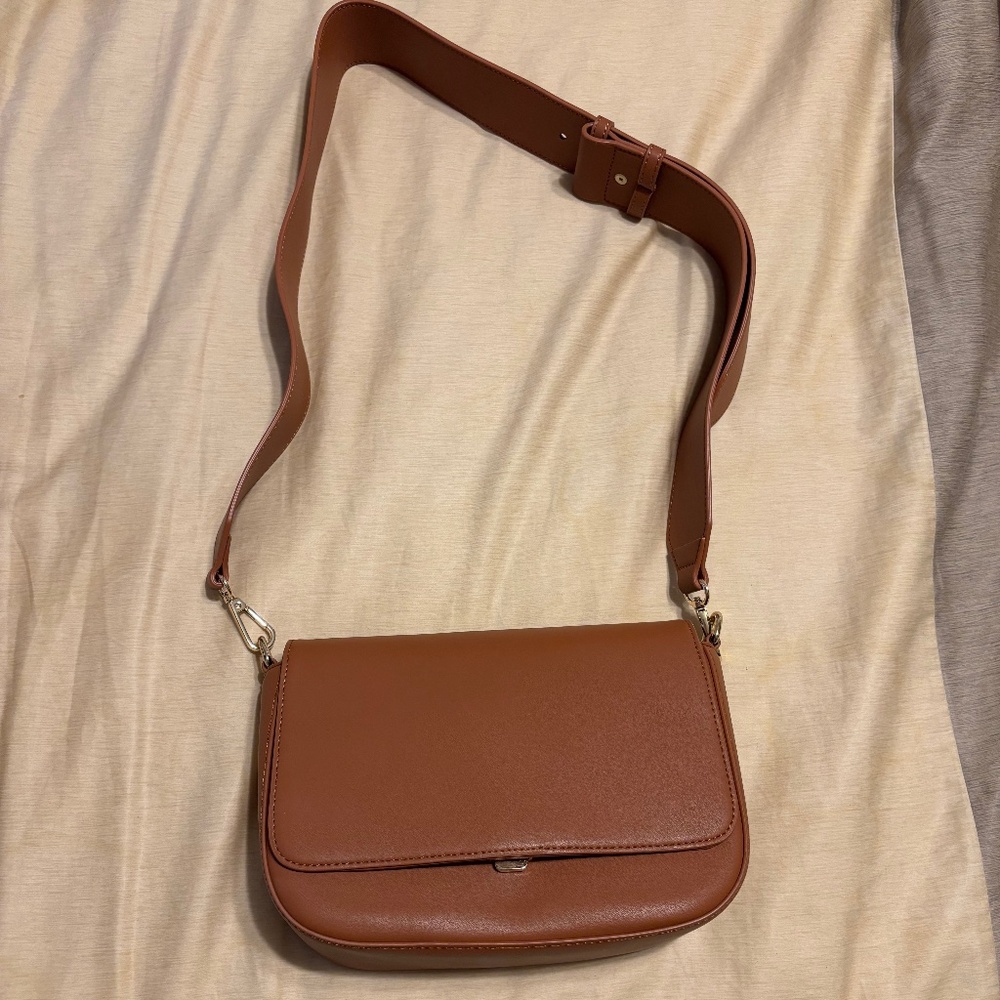Samara The Claire Crossbody (Amber)